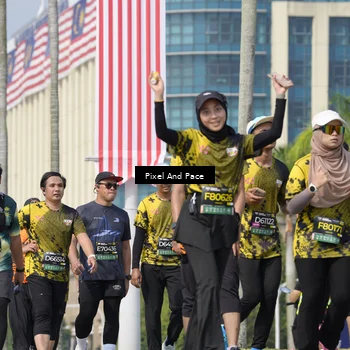 Runner Photo 6528332