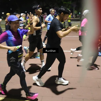 Runner Photo 6528333