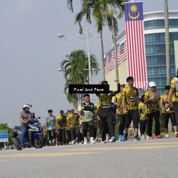Runner Photo 6528342
