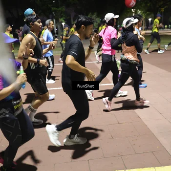 Runner Photo 6528361