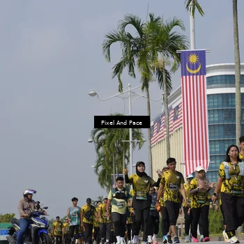 Runner Photo 6528372