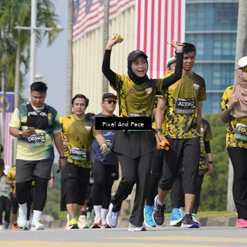 Runner Photo 6528376