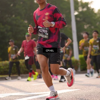Runner Photo 6528380