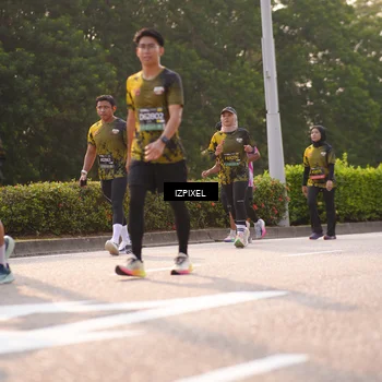 Runner Photo 6528402