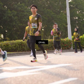 Runner Photo 6528407