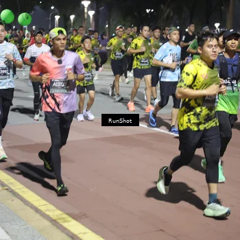 Runner Photo 6528430