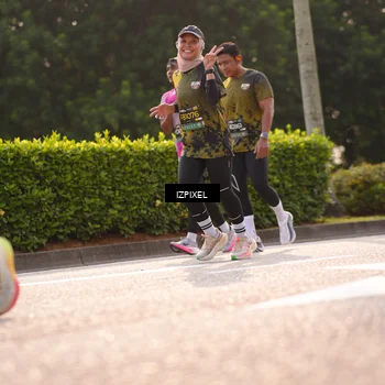 Runner Photo 6528459