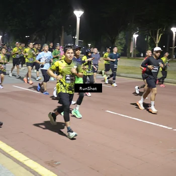 Runner Photo 6528461