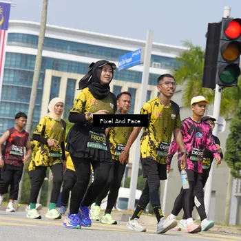 Runner Photo 6528466