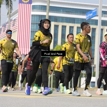 Runner Photo 6528477