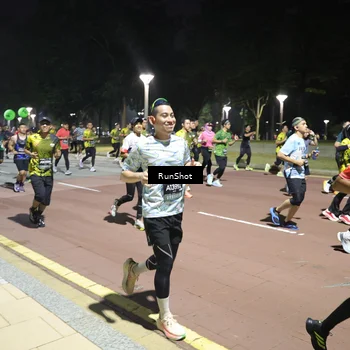 Runner Photo 6528574
