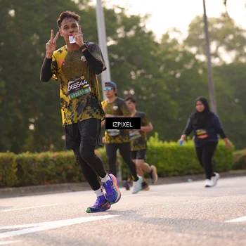 Runner Photo 6528584