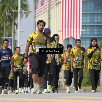 Runner Photo 6528602