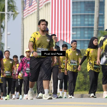 Runner Photo 6528606