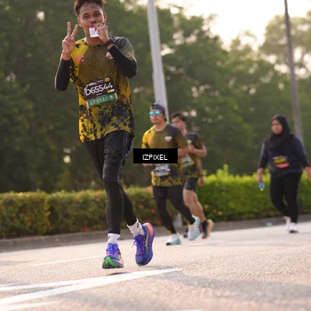 Runner Photo 6528616