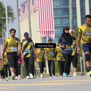 Runner Photo 6528625