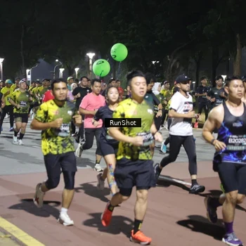 Runner Photo 6528669