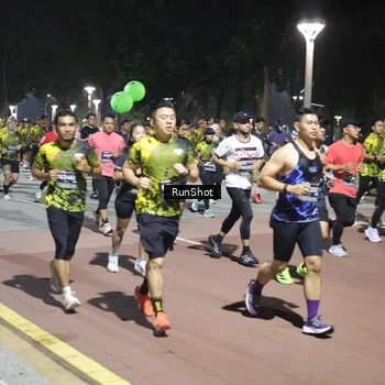 Runner Photo 6528670