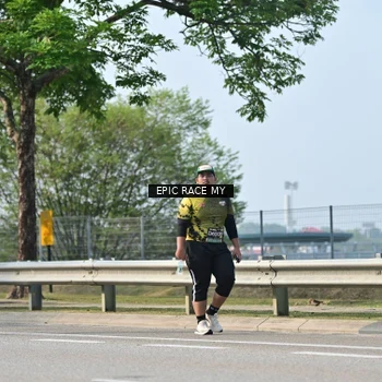 Runner Photo 6528675