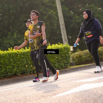Runner Photo 6528691