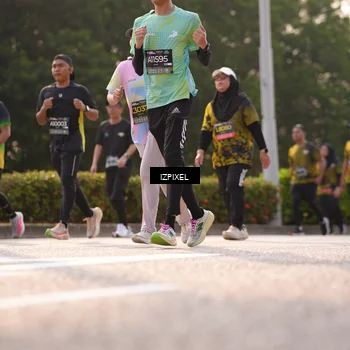 Runner Photo 6528746