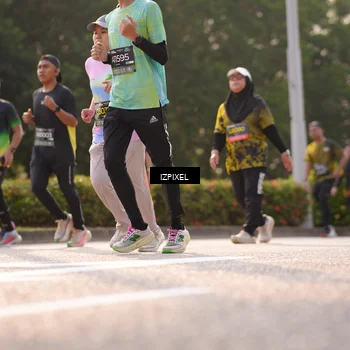 Runner Photo 6528756