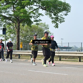 Runner Photo 6528763