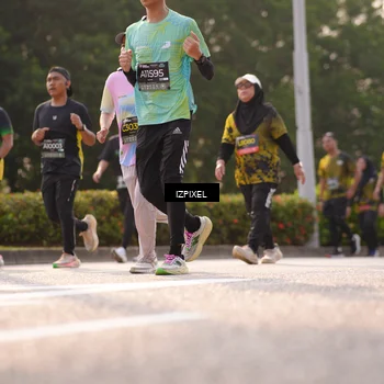 Runner Photo 6528770