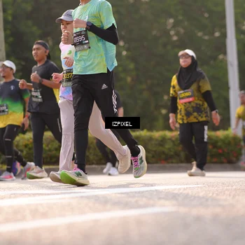 Runner Photo 6528776