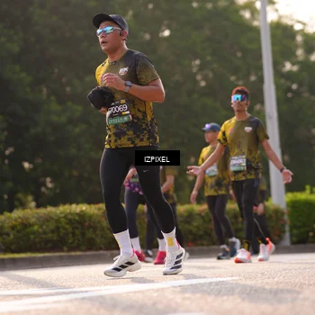 Runner Photo 6528796