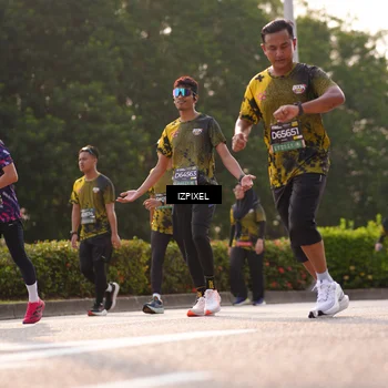Runner Photo 6528804