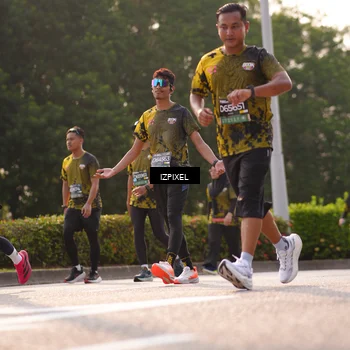 Runner Photo 6528820