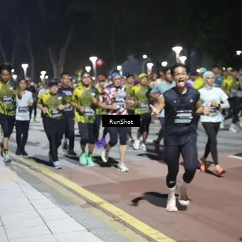 Runner Photo 6528828