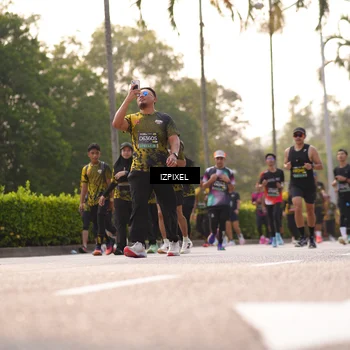 Runner Photo 6528843