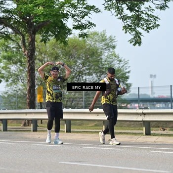 Runner Photo 6528855