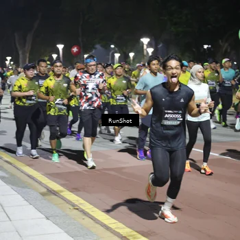 Runner Photo 6528883