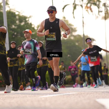 Runner Photo 6528923