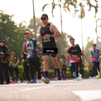 Runner Photo 6528940