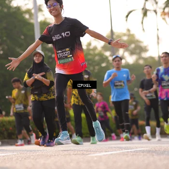 Runner Photo 6528948