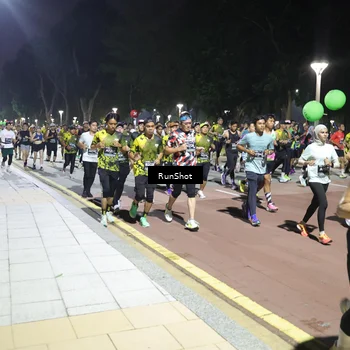 Runner Photo 6528957