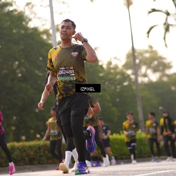 Runner Photo 6528997