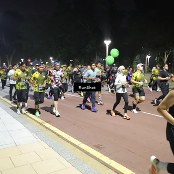 Runner Photo 6529010