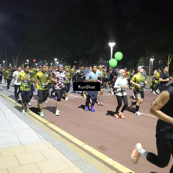 Runner Photo 6529012