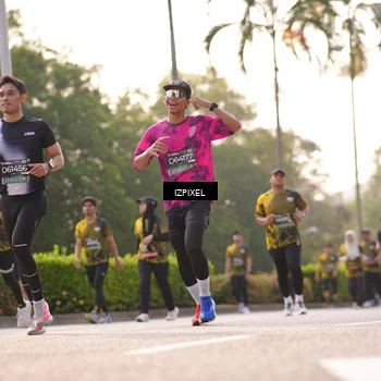 Runner Photo 6529026