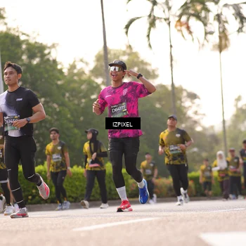 Runner Photo 6529032