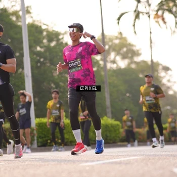 Runner Photo 6529049