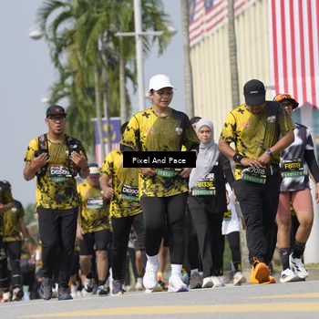 Runner Photo 6529110