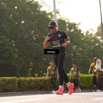 Runner Photo 6529145