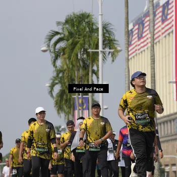 Runner Photo 6529152
