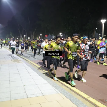 Runner Photo 6529153